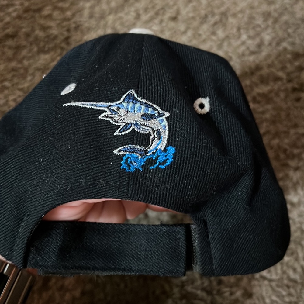Mariners Baseball hat - Picture 2 of 3